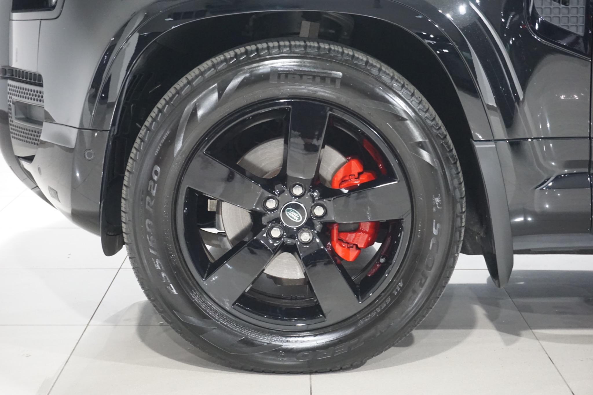 Land Rover Defender 110 3.0 D250 MHEV HSE Auto 4WD Euro 6 (s/s) 5dr